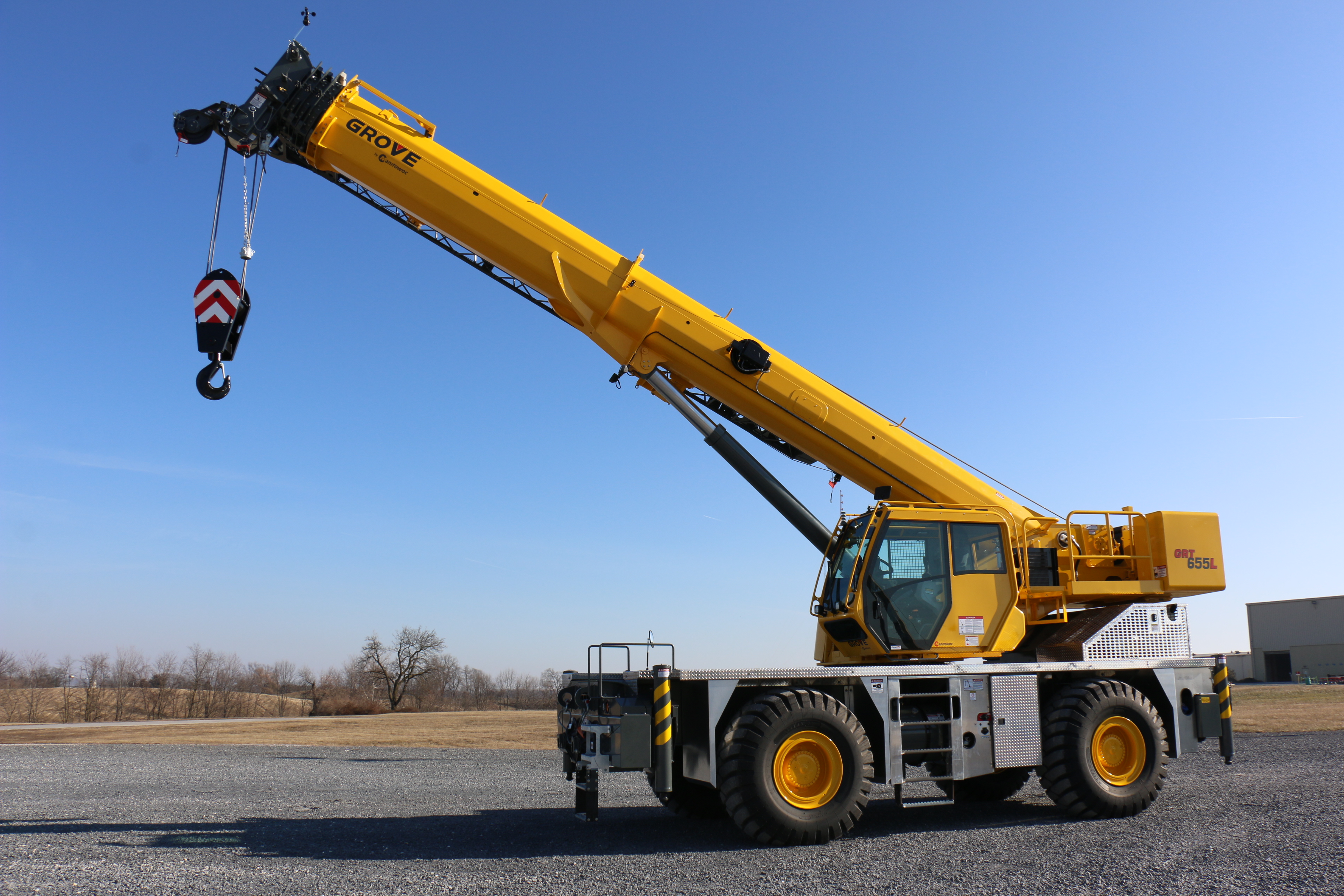 Rough Terrain cranes