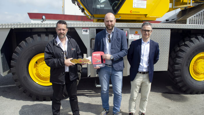 Italian-rental-giant-Massucco-T-buys-three-Grove-GRT655L-rough-terrain-cranes-1.jpg