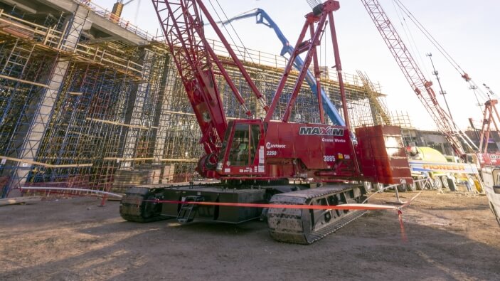 Maxim-Crane-Works-launches-ambitious-project-to-remanufacture-14-Manitowoc-2250-crawler-cranes-01.jpg