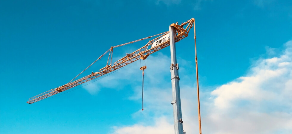 First-Potain-Hup-32-27-self-erecting-crane-delivered-in-Iceland.jpg