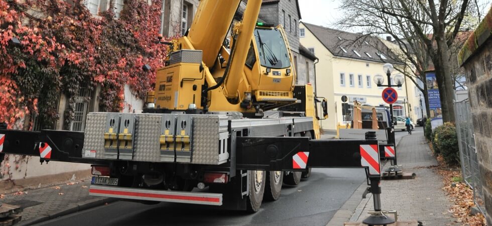 Auto-Klug-takes-Germany-s-first-Grove-GMK4100L-1-to-be-equipped-with-a-K-100-synthetic-rope-4.jpg