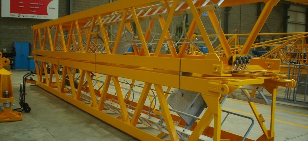 Dozens-of-Potain-and-Grove-models-on-used-cranes-website-www.Manitowoc-used.biz_-3.jpg