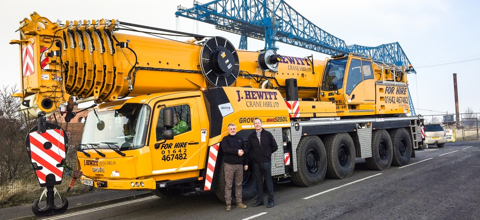 J-Hewitt-Crane-Hire-boost-rental-fleet-with-Grove-GMK5250L.jpg