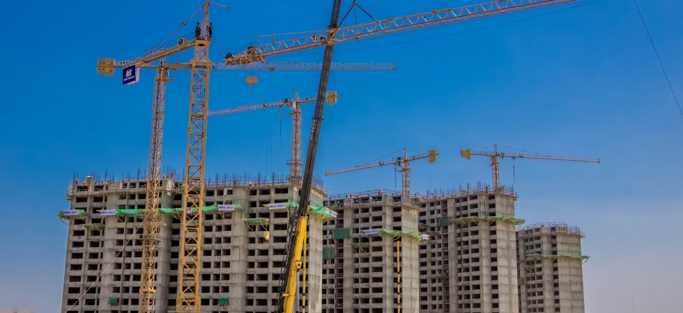 Manitowoc-cranes-expedite-construction-of-Athletes-Village-at-venue-for-2019-Pan-American-Games-3.jpg