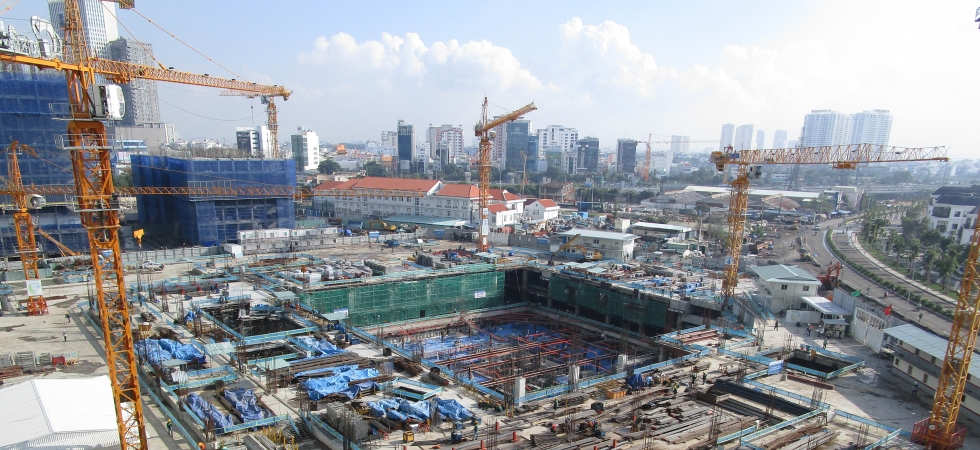 Potain-cranes-lead-construction-on-Vietnam-s-tallest-building-1.jpg