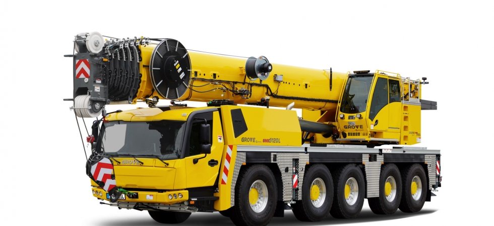 Grove-presents-two-new-five-axle-all-terrain-cranes-at-customer-events-in-Wilhelmshaven--Grove-GMK5120L(1).jpg