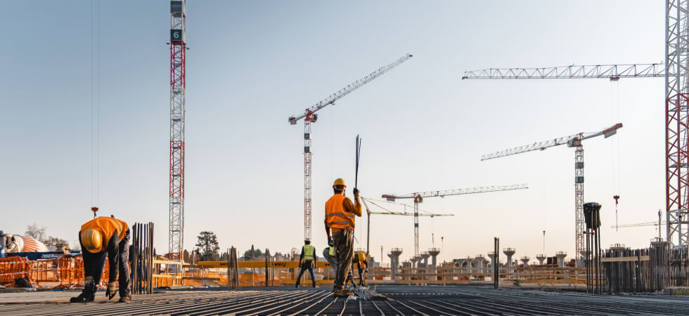 Potain-cranes-lead-construction-on-Chorus-Life-smart-city-project-in-Bergamo-northern-Italy-3.jpg