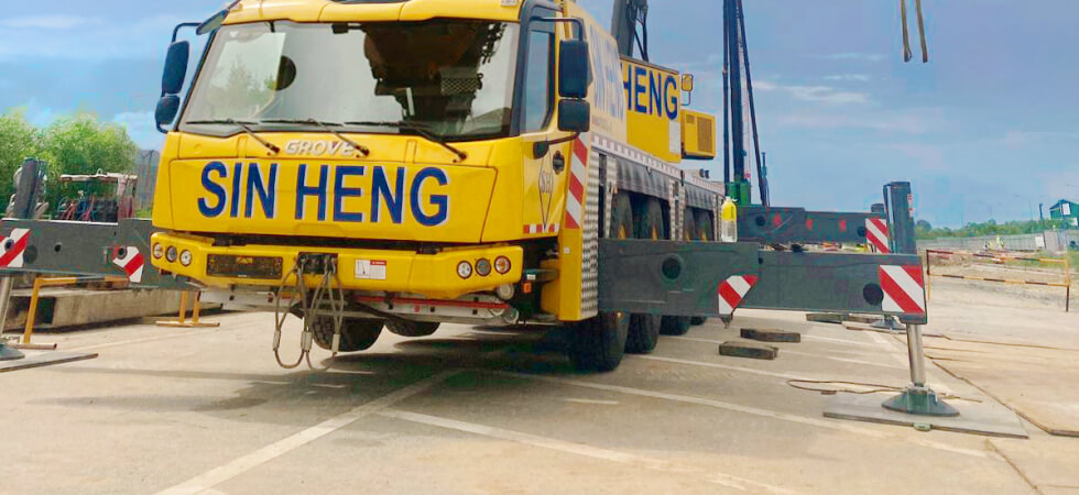 Sin-Hengs-Grove-crane-fleet-expands-again-with-GMK4100L-2.jpg