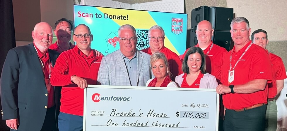 Brookes-House-receives-150K-donation-from-Manitowoc-and partners.jpg