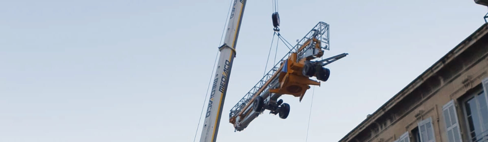 Potain Igo 22 installed on hard-to-reach job site in historic French city Potain-Igo-22-installed-on-job-site-1.jpg