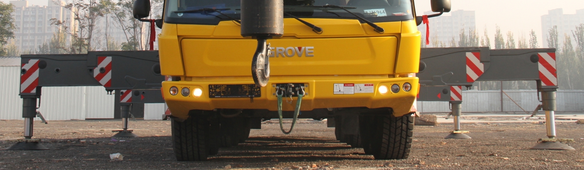 Grove GMK6300L Outriggers Outriggers-Grove-GMK6300L.jpg
