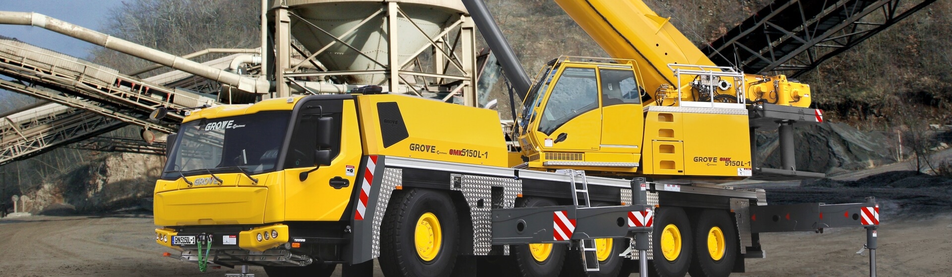 Grove GMK5150L-1 with new carrier cab GMK5150L-1-image-on-jobsite.jpg