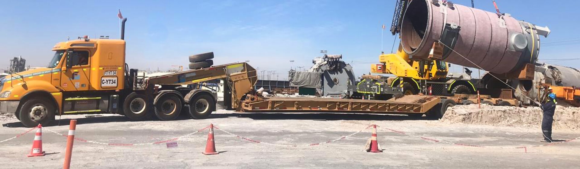 Inversiones Farías introduz dois novos Grove GRT8100 no Chile Inversiones-Farias-puts-a-pair-of-new-Grove-GRT8100s-to-quick-use-in-Chile-01.jpg
