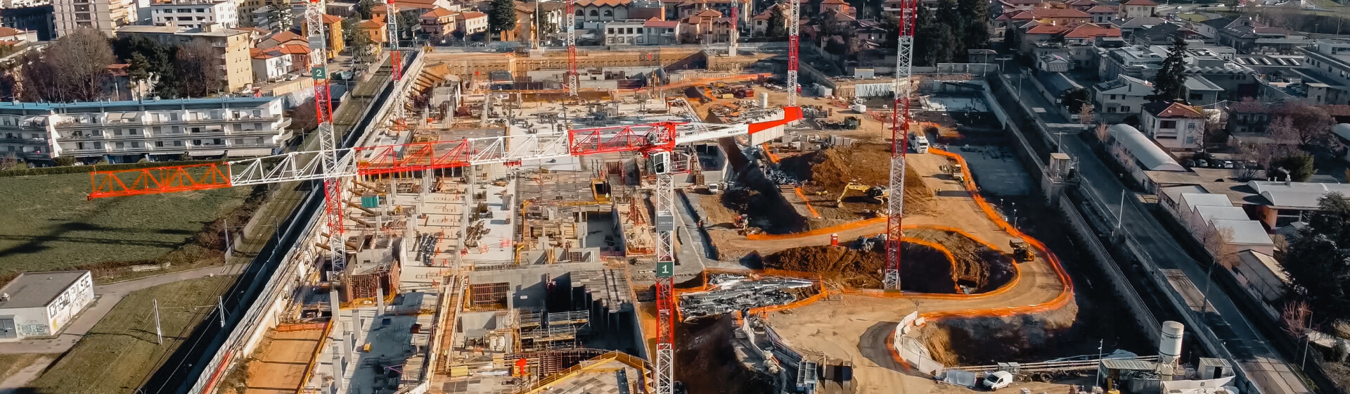 Potain-cranes-lead-construction-on-Chorus-Life-smart-city-project-in-Bergamo-northern-Italy-1.jpg