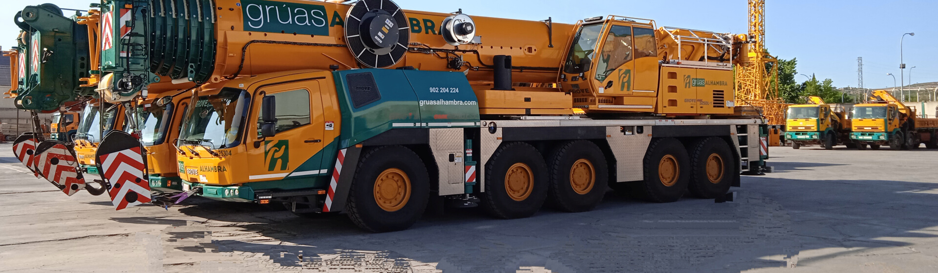 Grúas Alhambra’s new Grove all-terrain cranes at the company’s yard. Reliable-performance-and-service-leads-Gruas-Alhambra-to-invest-in-more-Grove-all-terrain-cranes-1.jpg