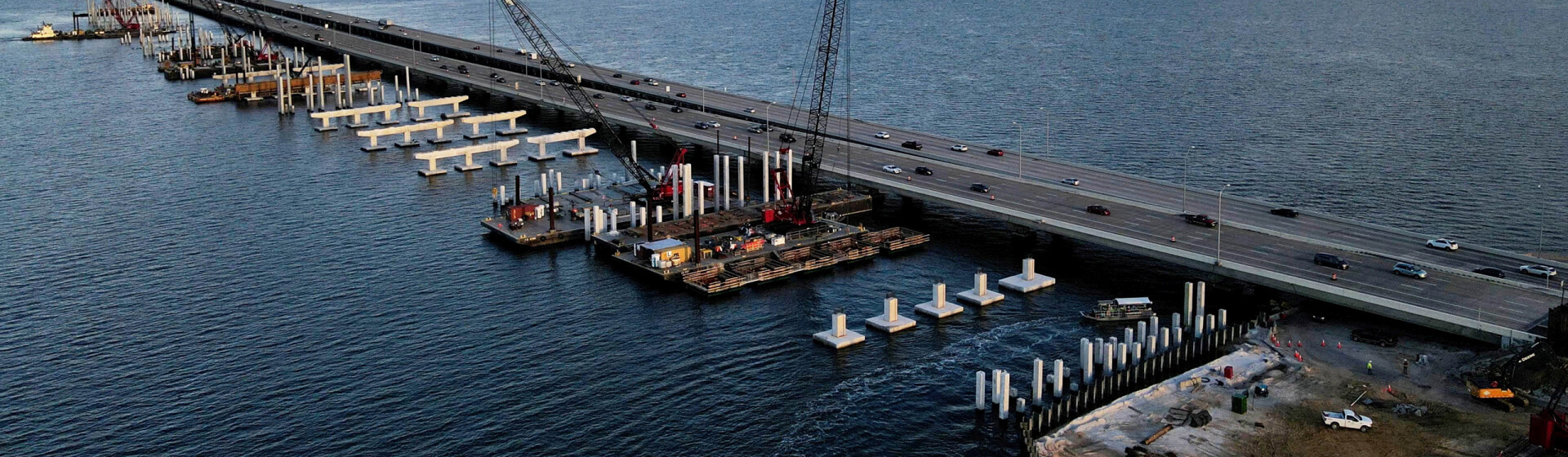 Mega fleet of Manitowoc crawler cranes creates a new chapter in the history of iconic Florida bridge (image 2) Mega-fleet-of-Manitowoc-crawler-cranes-creates-a-new-chapter-in-the-history-of-iconic-Florida-bridge-2.jpg