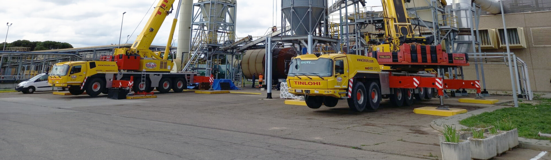 Perfect pair: Grove cranes used in tandem on two complex projects in Spain (image 1) Perfect-pair--Grove-cranes-used-in-tandem-on-two-complex-projects-in-Spain-1.jpg