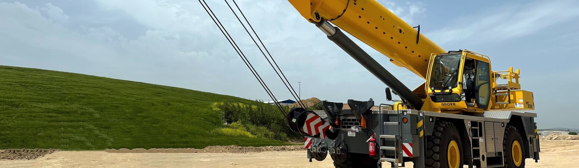 Limestone mine in Turkey hails rock-solid performance of Grove GRT8120 (image 1) Limestone-mine-in-Turkey-hails-rock-solid-performance-of-Grove-GRT8120_1.jpg