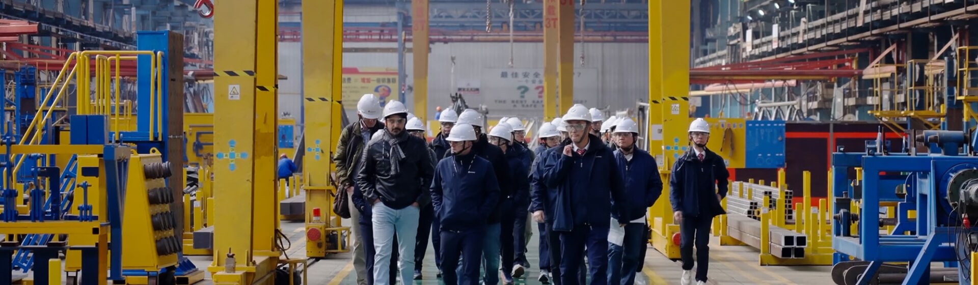 Manitowoc impresses customers on Potain factory tour in China (01) Manitowoc-impresses-customers-on-Potain-factory-tour-in-China-01.jpg