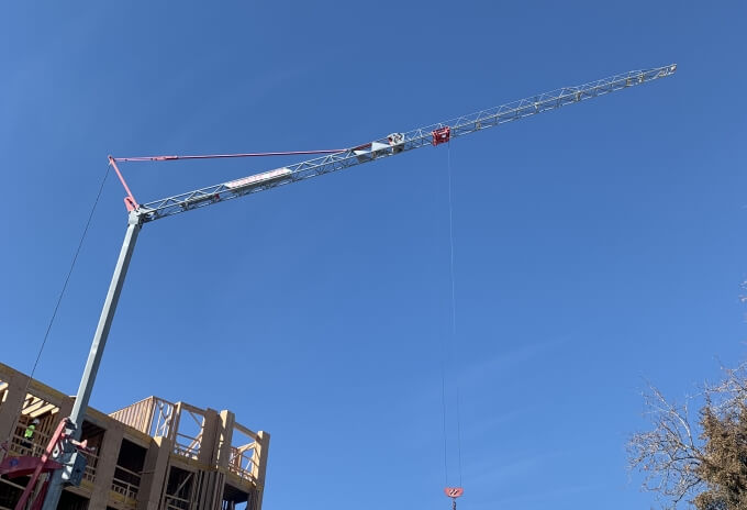 Back in 2005, Davis Company purchased the first Igo MA 21 in North America. The crane continues to be used at job sites in Nevada and California. Davis-Company-first-Hup-M-28-22-self-erecting-tower-crane-in-North-America-2.jpg