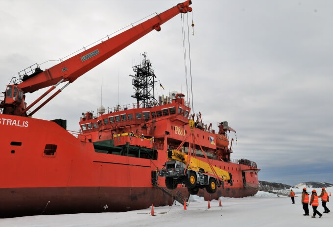 Grove RT540E deployed at Australian Antarctic station 5 Grove-RT540E-deployed-at-Australian-Antarctic-station-5.jpg