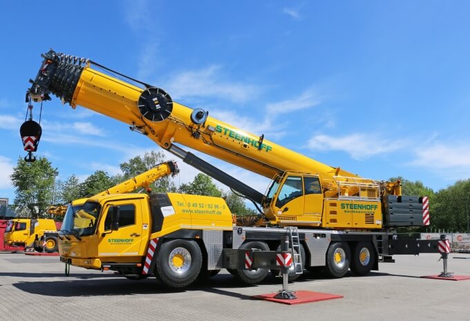 Der kompakte und vielseitige Grove GMK5250L-1 kann am langen 70-Meter-Hauptausleger eine Last von 14,5 t auf einen Radius von bis zu 22 m heben. Der kompakte und vielseitige Grove GMK5250L-1 kann am langen 70-Meter-Hauptausleger eine Last von 14,5 t auf einen Radius von bis zu 22 m heben.