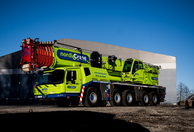 Crane-Norway-Group-adds-nine-new-Grove-all-terrain-mobile-cranes-to-its-fleet-02.jpg