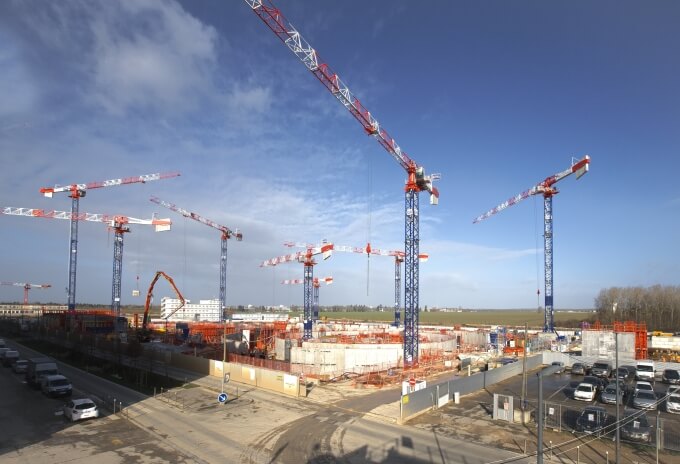 Eight-Potain-MDT-389-cranes-speed-construction-of-cutting-edge-medical-research-facility-01.jpg