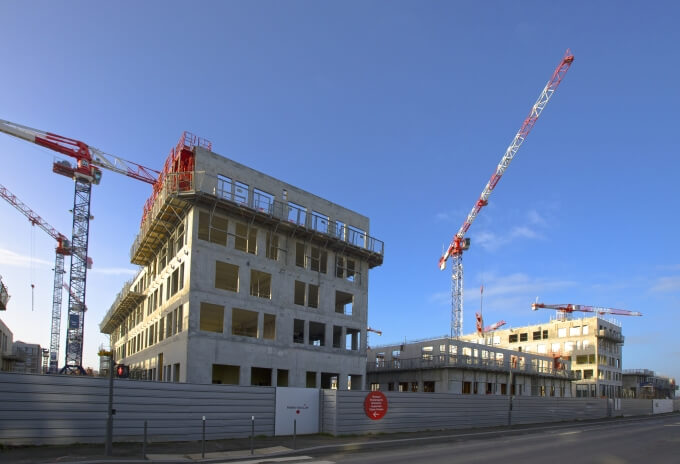 Eight Potain MDT 389 cranes speed construction of cutting-edge medical research facility (Picture 3) Eight-Potain-MDT-389-cranes-speed-construction-of-cutting-edge-medical-research-facility-03.jpg