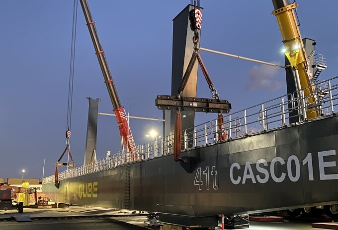 Two-Grove-GMK6400-cranes-support-Sydney-intermodal-terminal-construction-03.JPG