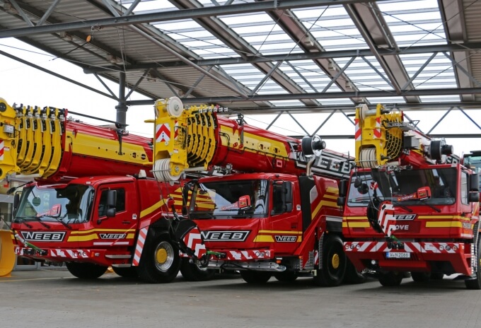Versatile-Grove-all-terrain-trio-delivered-to-Neeb-in-Wuppertal-01.jpg