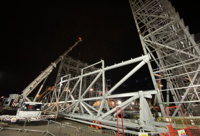 Six-new-Grove-all-terrain-cranes-for-J&D-Pierce-4.jpg
