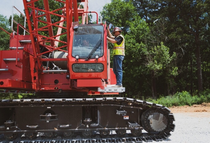 HEC students engage in MLC100-1 assembly safety class as Georgia campus takes delivery of new crawler crane (Picture 2) HEC-students-engage-in-MLC100-1-assembly-safety-class-as-Georgia-campus-takes-delivery-of-new-crawler-crane-02.jpg
