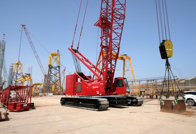 Lamprell adds second Manitowoc 999 crawler crane to support energy projects (image 2) Lamprell-adds-second-Manitowoc-999-crawler-crane-to-support-energy-projects-2.jpg