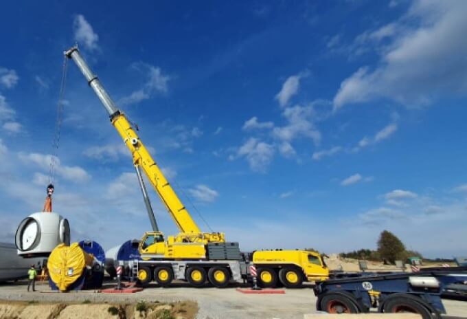 Petrolift is a long-time fan of Grove’s GMK6300L-1 model for its proven reliability and high lifting capacities. Polish-crane-rental-company-Petrolift-expands-fleet-with-21-new-Grove-cranes-2.jpg