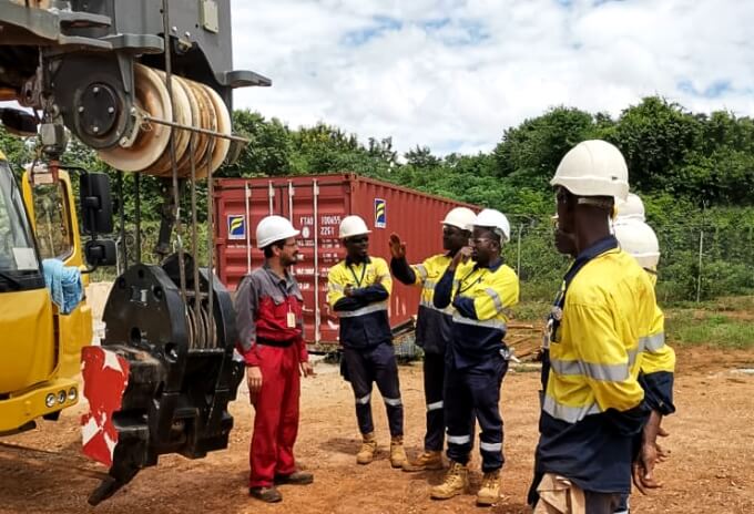 Goldmine in Afrika: Grove-Training verhilft zu mehr Produktivität (4) Grove-training-helps-drive-productivity-at-African-gold-mine-04.jpg