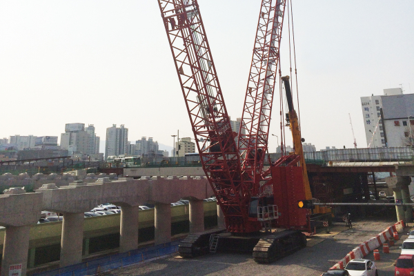 Shinui Petra takes South Korea’s first MLC650 crawler crane (image 2)