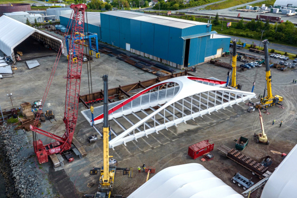 Canadian-company-RD-Crane-brings-together-four-cranes-to-deliver-major-Toronto-bridge-5.jpg