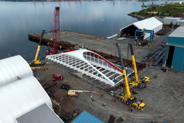 Canadian-company-RD-Crane-brings-together-four-cranes-to-deliver-major-Toronto-bridge-6.jpg