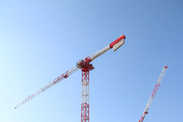 Potain-cranes-to-aid-major-renovation-of-historic-Milan-hospital-in-Italy-08.jpg