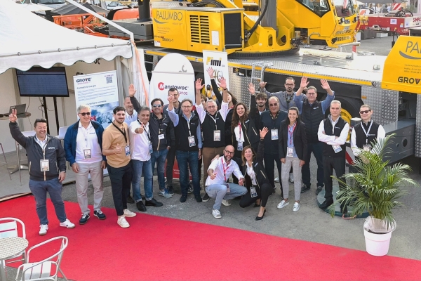 Grove-GRT8100-1-launched-for-Italian-market-at-GIS-Expo-2023_09.jpg