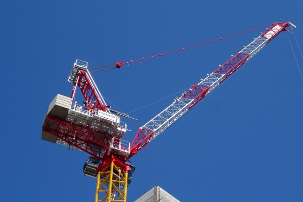 Bennetts-Cranes-deploys-worlds-first-Potain-MR-309-for-40-The-Broadway-project-in-London-UK-01.jpg