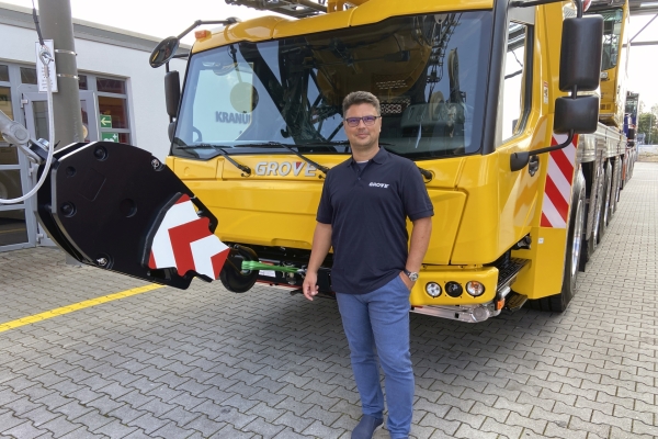 Manitowoc-teams-up-with-SIA-GOOD-WORK-for-Grove-mobile-crane-support-in-Baltic-region.jpg