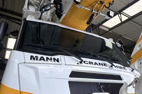 Manitowoc-teams-up-with-SIA-GOOD-WORK-for-Grove-mobile-crane-support-in-Baltic-region-1.jpg