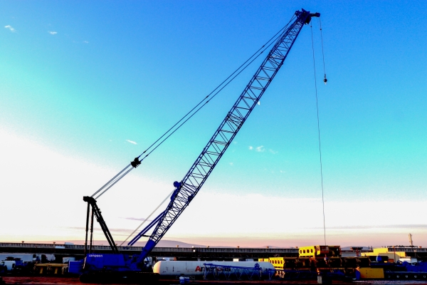 Lampson-and-Manitowoc-announce-successful-refurbishment-of-Manitowoc-2250-crawler-crane-2.jpg