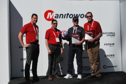 Bronson-Crane-purchases-first-Potain-Hup-40-30-in-North-America-at-CONEXPO-2017.jpg
