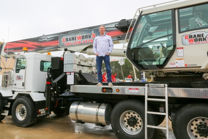 CraneWorks-purchases-several-new-National-Crane-boom-trucks-1.jpg