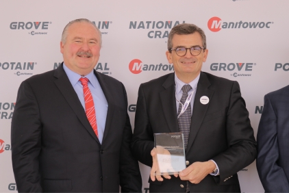 MATEBAT-wins-Largest-Potain-Rental-fleet-in-Europe-Africa-award-at-bauma-2019.jpg