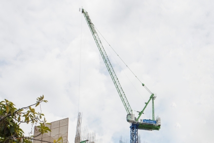 Syntec-Construction-takes-Thailand-s-first-Potain-MCR-160.jpg
