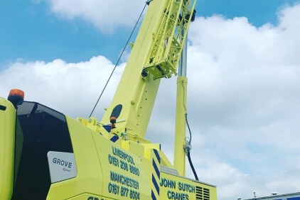 John-Sutch-Cranes-takes-delivery-of-UKs-first-Grove-GMK5200-1-all-terrain-crane-01.jpg